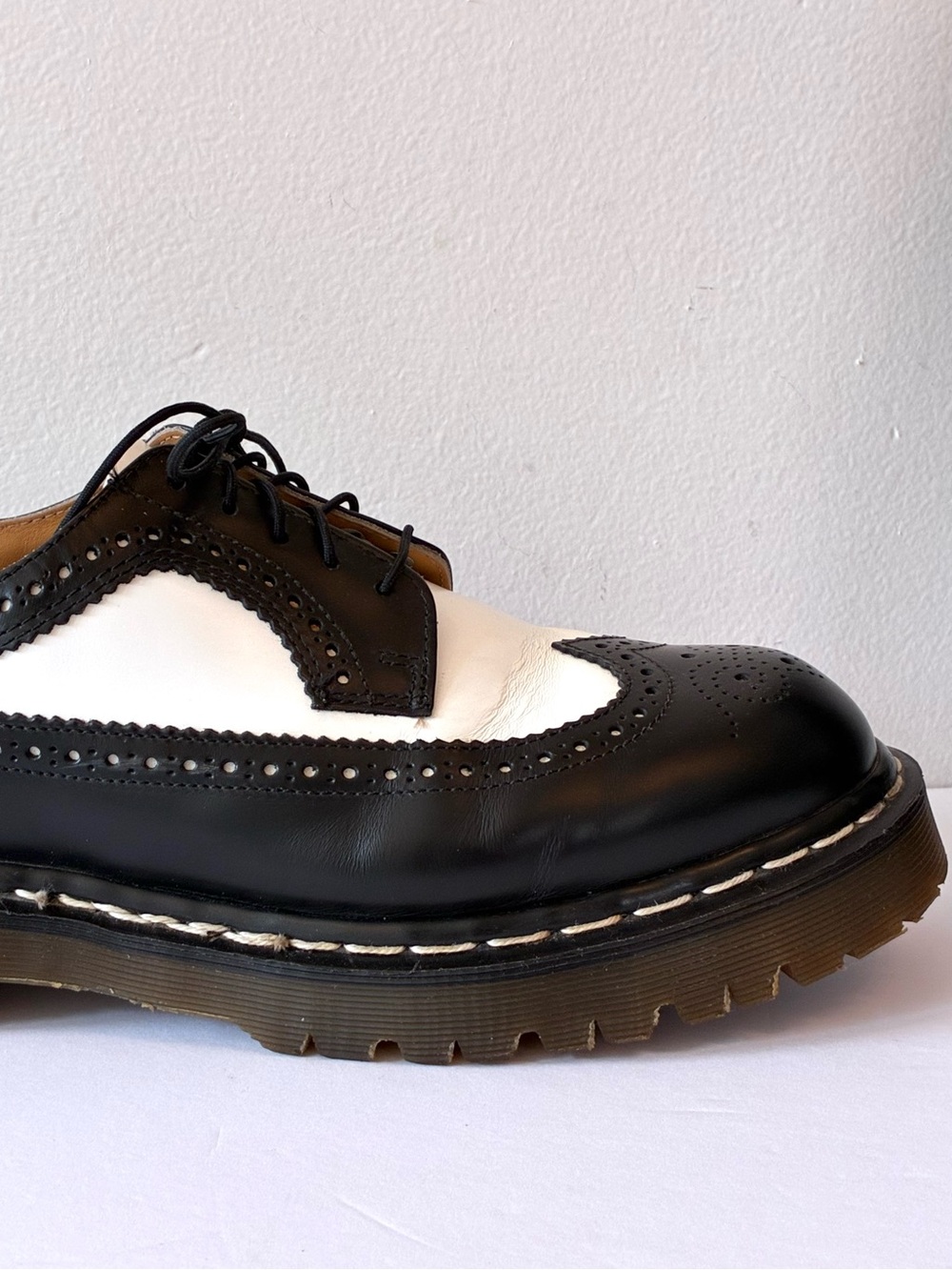 Dr. Martens 3989 Bex Smooth Leather Brogue Shoes, Black & White, Made in England - Picture 6 of 16